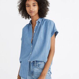 Madewell Central Women’s Chambray Blue Button Up Shirt in Roberta Indigo